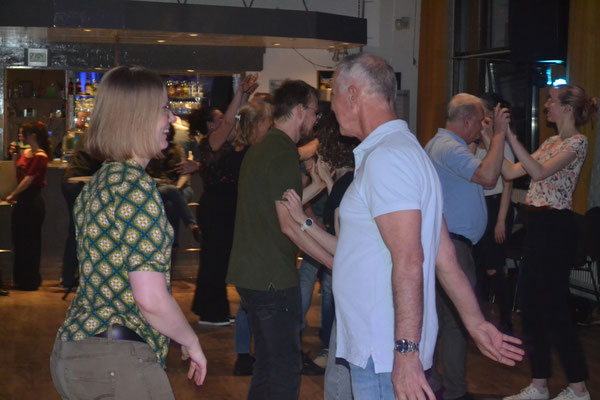 A-186