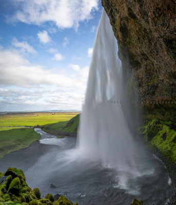 Der Seljalandsfoss Wasserfall