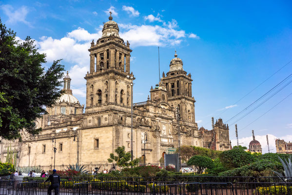 Die Kathedrale Metropolitana am Zocalo