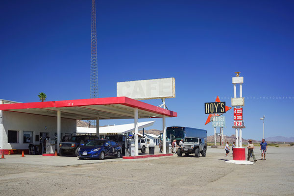 Route 66 - Roy's Motel Cafe in Amboy