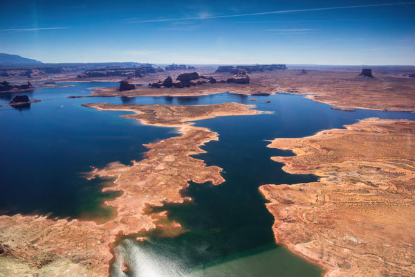 Lake Powell, mit der Cessna auf dem Weg zum Monument Valley