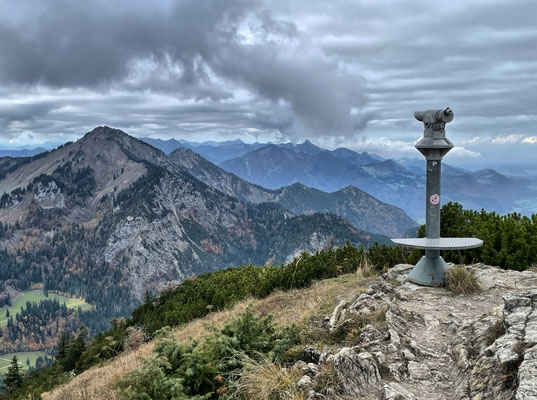 Fernrohr hinter dem Taborkircherl