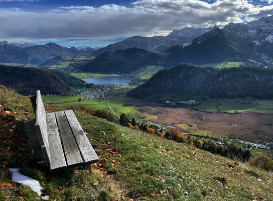 Rastbank mit Aussicht