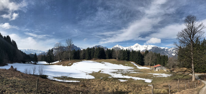 Haideralm mit Blick auf den Geigelstein