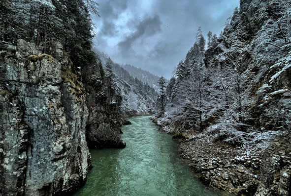 Entenlochklamm von der Hängebrücke aus