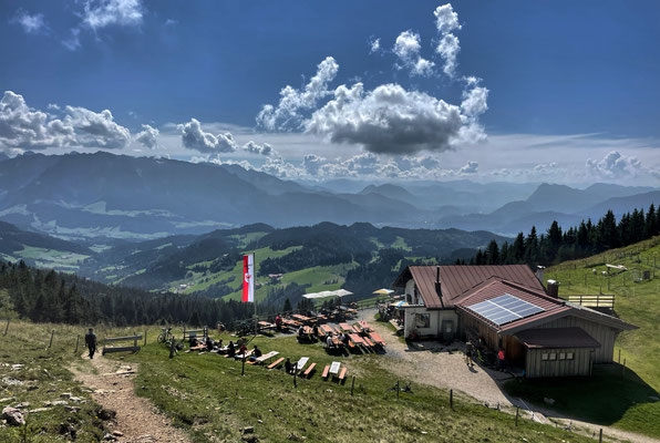 Blick auf die Altkaser Alm