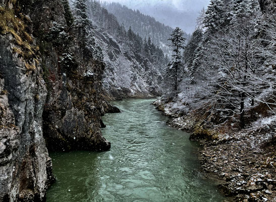 Entenlochklamm von der Hängebrücke aus
