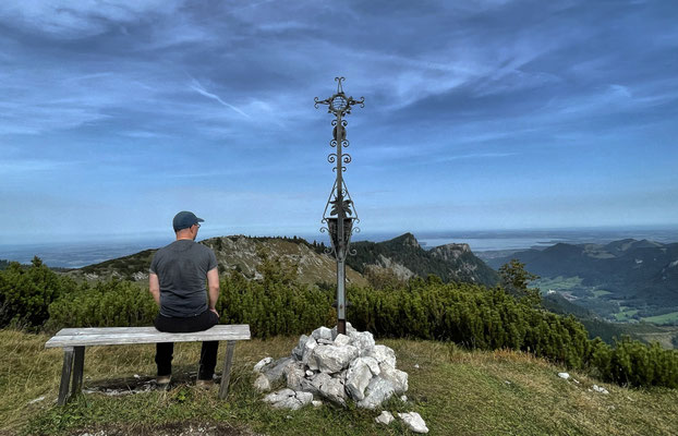 Gipfelrast am Zinnenberg