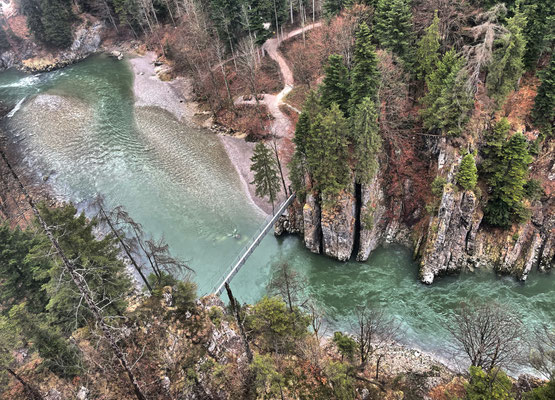 Tiefblick von der Aussichtsplattform Eibenschlucht