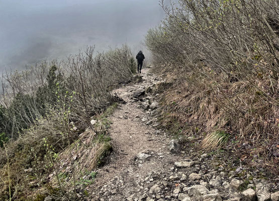 Aufstieg zum Hochfelln im Nebel