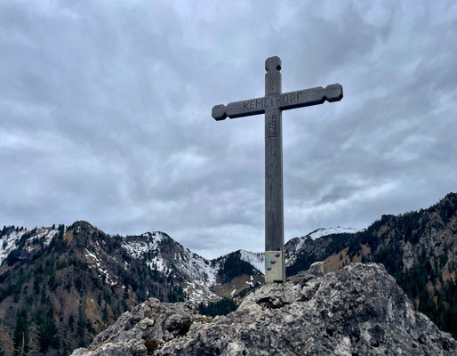 Kemeikopf Gipfelkreuz