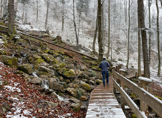 Bergauf zum Schmugglerweg