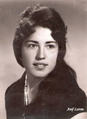 Amalia Alba Ortiz: mujer valiente, luchadora, compasiva, optimista… Serena belleza de Sabariego. (1948)