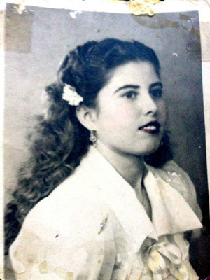 María Torres Bermúdez, hija de Pilar Bermúdez Zuheros. (Cortijo Las Salinas)