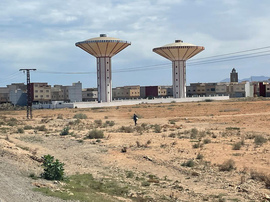 und kommen nach Nador