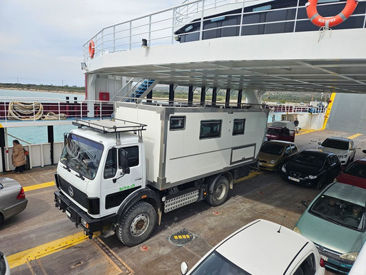 wir sind der einzige LKW und auch das einzige Wohnmobil