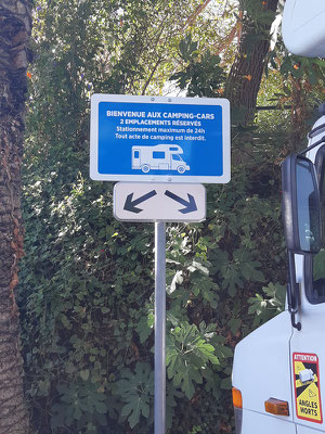 Mougins empfängt WoMo Fahrer sehr freundlich - das sehen wir selten!