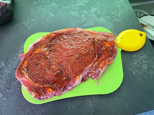 ein anderes Mal grillen wir selber ein 450 gr Steak