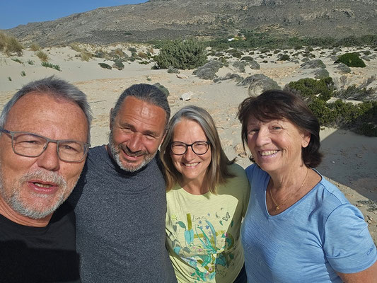 das sind die Gesichter des "Kuschel-Campers": Marcel und Jolanda aus dem Wallis!