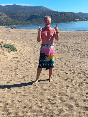 und nur einer davon geht ins Meer zum Baden