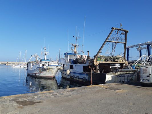 bekannter Fischereihafen