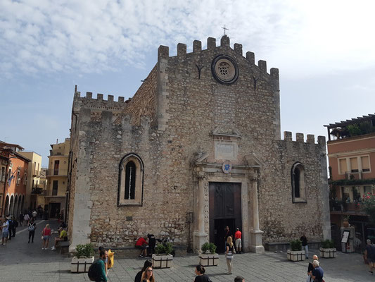 der Duomo de Taormina