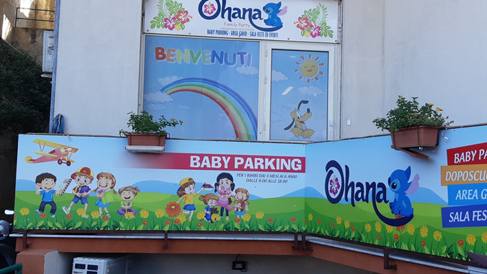aha, sogar ein "Parking" für Babys gibt es hier ;-)