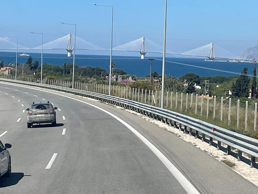 weiter geht es vorbei an Patras