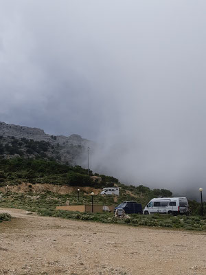 gegen Abend sinken die Wolken dann zu uns - und erscheinen als Nebel