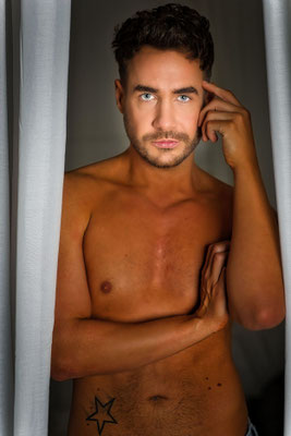 German-Male-Model-MeetUp-Fotoshooting-Indoor-Offenbach-am-Main