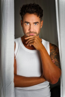 German-Male-Model-MeetUp-Fotoshooting-Indoor-Offenbach-am-Main