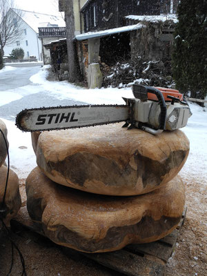 Skulptur in Arbeit