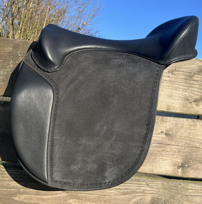 Prec. Amy DS 18“, Glattleder/Reverse schwarz, Tlg 8