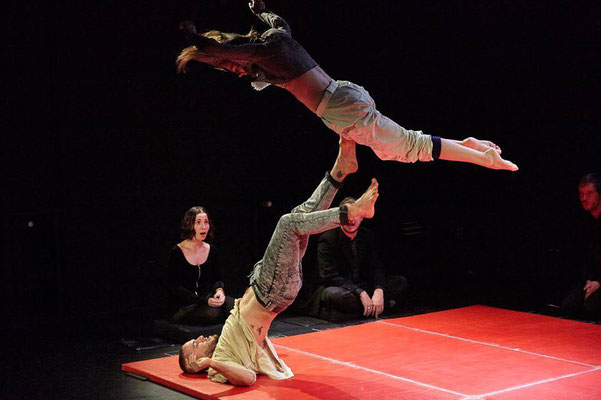 © Max Eicke | Amir Shpilman: Tiferet | Maxim Gorki Theater Berlin | AuditivVOKAL Dresden