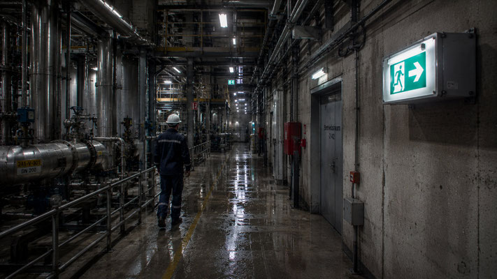 ATEX Notausgangsbeleuchtung in Industrieanlage