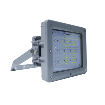 PUMA Ex-Schutz LED Fluter 80–150 W Ansicht rechts ATEX Zone 2 22 Industriebeleuchtung