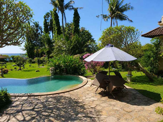 Dijual vila di Bali timur