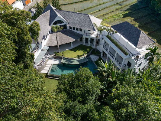 Seminyak real estate for sale