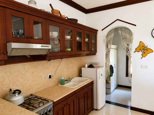 Dijual vila di Bali timur