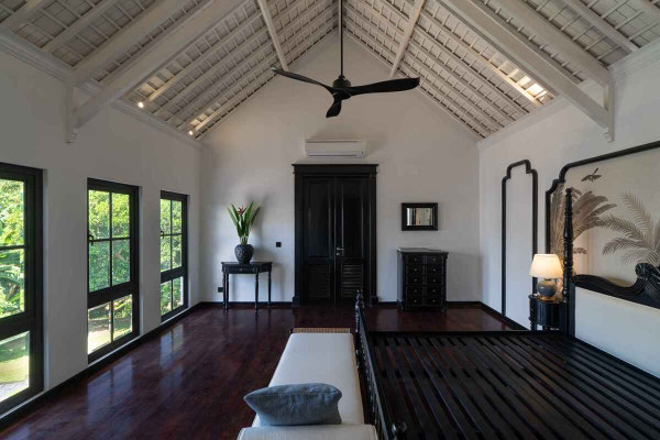 Seminyak villa for sale