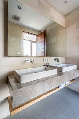 Cemagi villa for sale