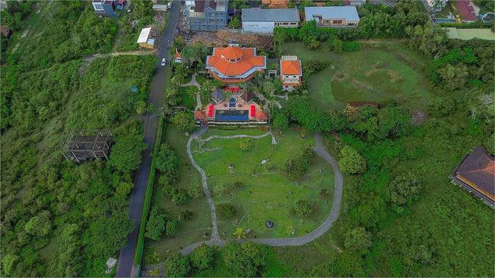 Dijual tanah di Bukit