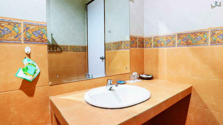 Dijual hotel di Bandung
