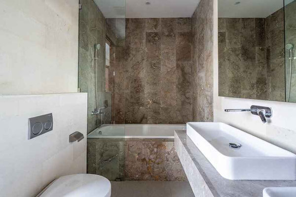 Cemagi villa for sale