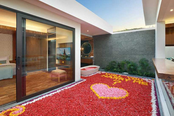 Batu Belig villa for sale