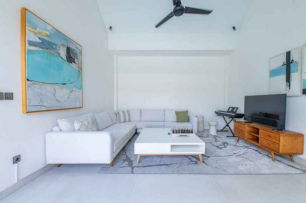 Pererenan property for sale