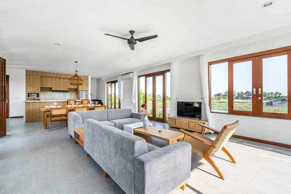 Cemagi villa for sale
