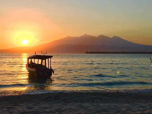 Gili Meno hotel for sale. Hotel for sale by owner