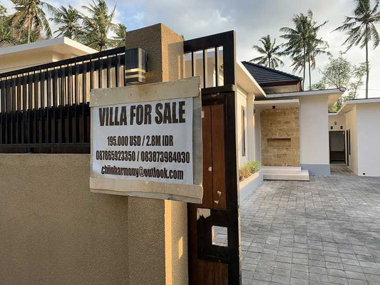 Senggigi villa for sale. For sale by owner