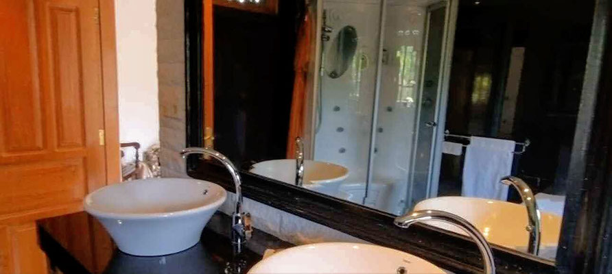 Dijual vila di Kediri